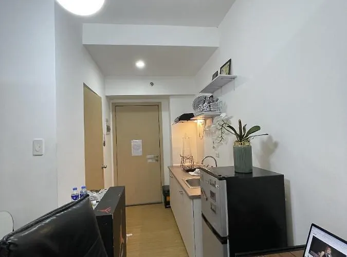 Hel Condotel Near Bgc Taguig,manila アパートホテル マニラ市